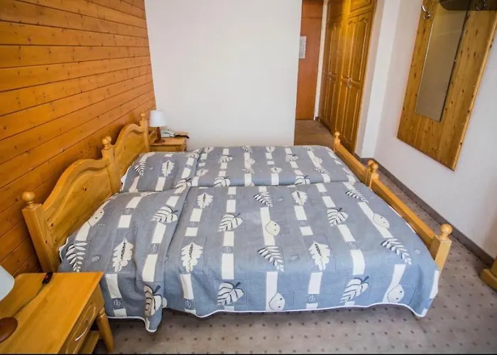 Des Masques ホテル アンゼール