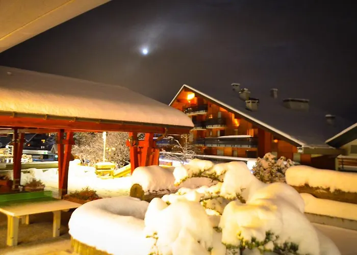 Hotel Des Masques 3*