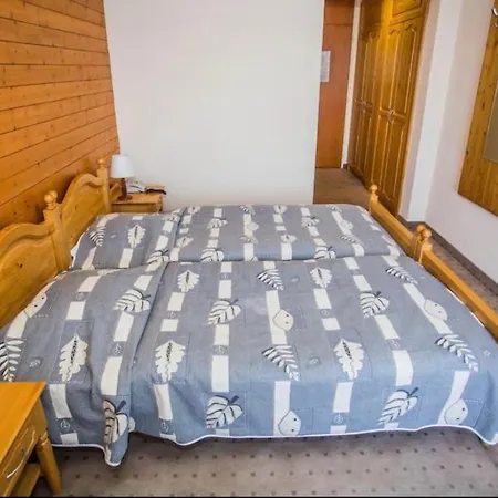 Des Masques Hotel Anzere