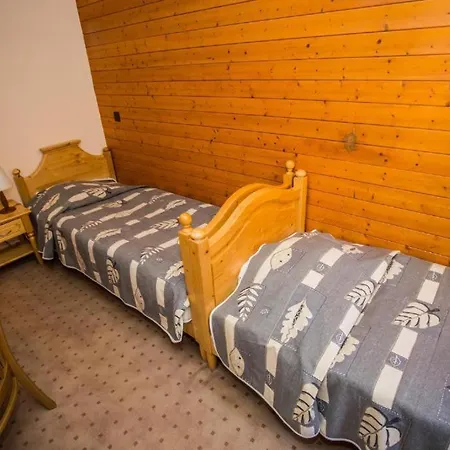 Des Masques Hotel Anzere