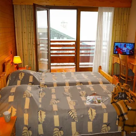 מלון Des Masques 3*